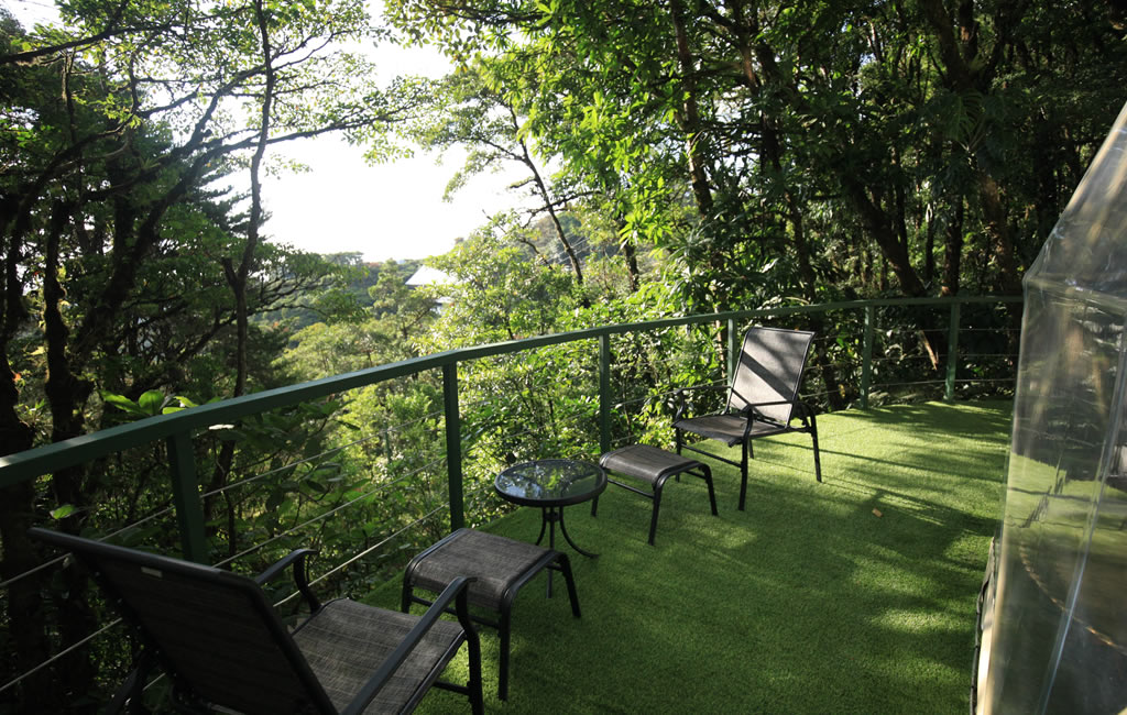 Honeymoon Tent with Terrace and Mountain View